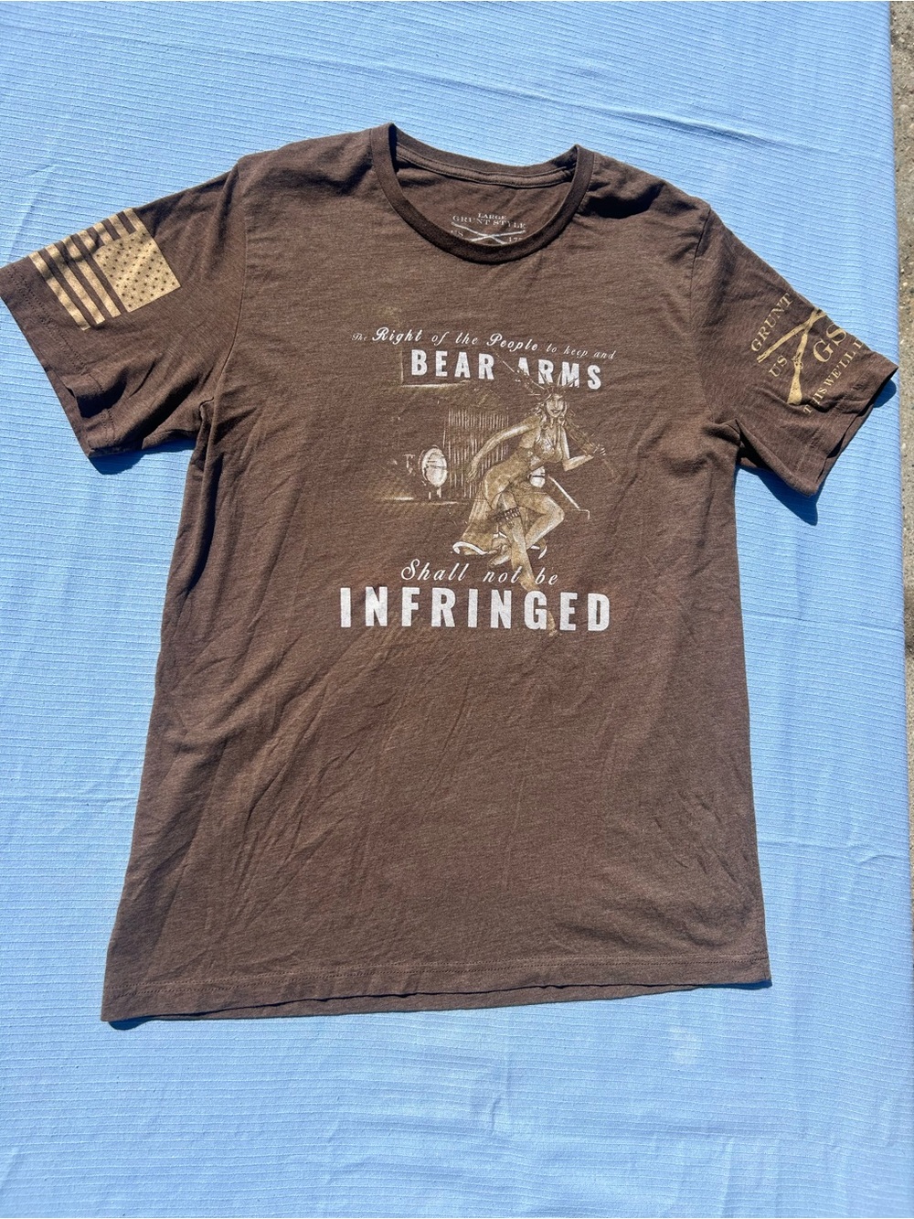 Grunt Style Brown 'Bear Arms' Graphic Short Sleeve Tee